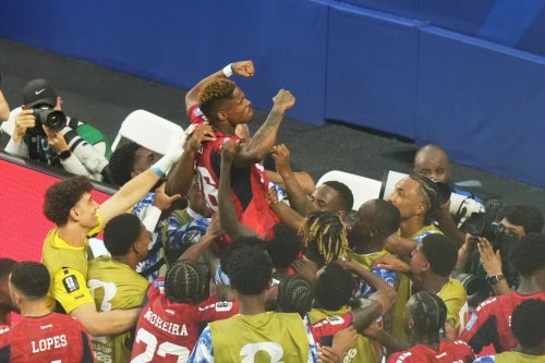 Another World Cup stunner: Cape Verde holds Uruguay to 2-2 draw