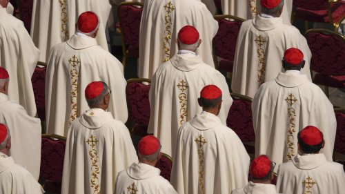 Who are the contenders to be pope? They include a theologian, a diplomat and a simple street priest