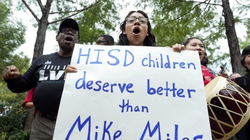 Texas takeover raises back-to-school anxiety for Houston _medium