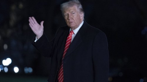 Some US embassies in Europe post warnings to would-be visa seekers: Watch your step