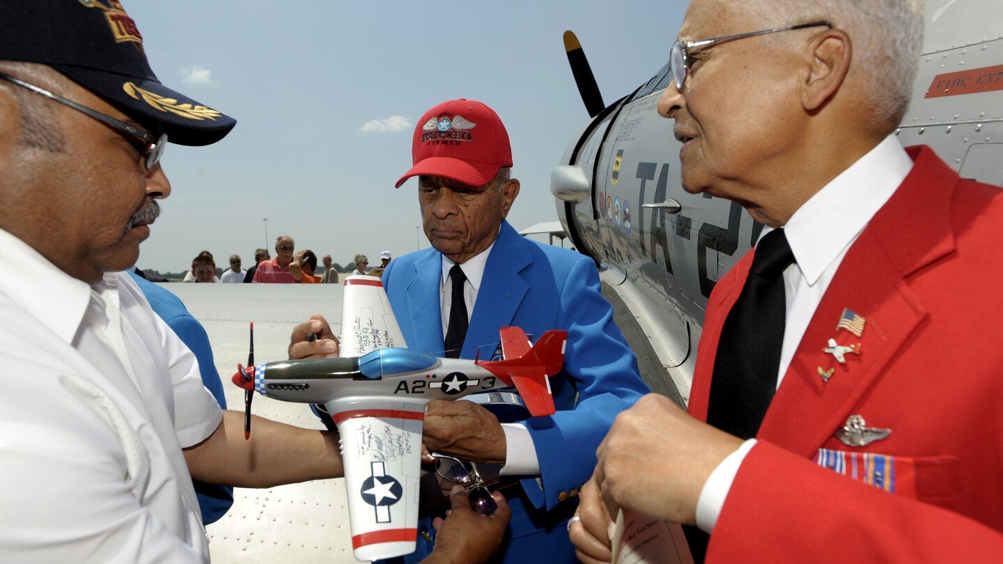 Decorated pilot Harry Stewart, Jr., one of the last surviving Tuskegee Airmen, dies at 100