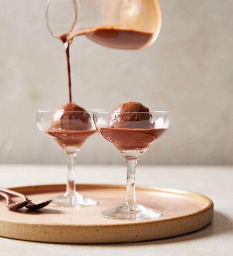 Chocolate affogato — olive