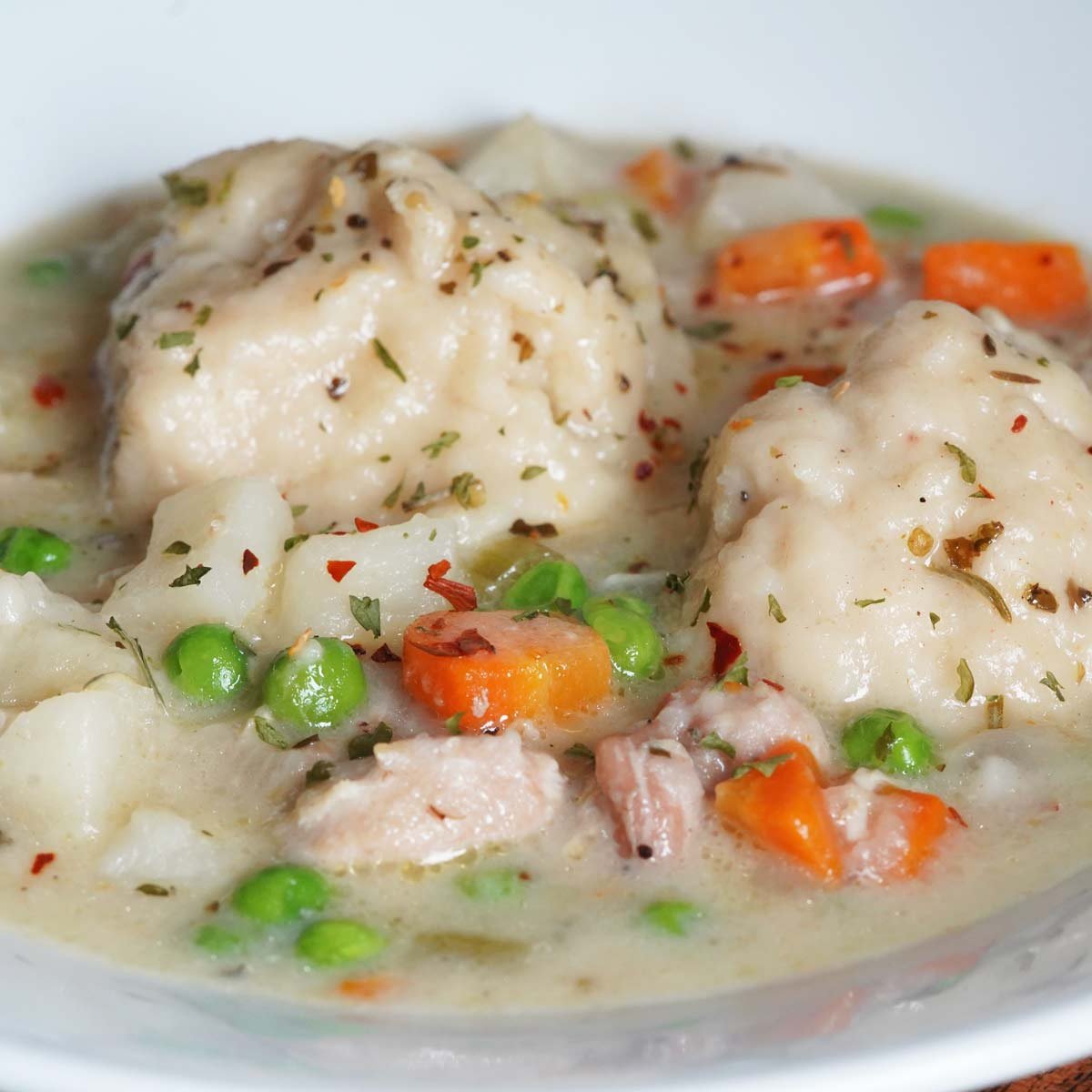 Instant Pot Chicken & Dumpling Soup