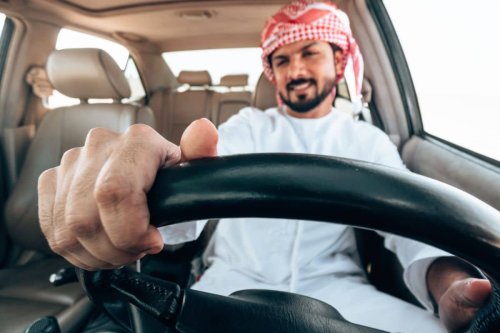 dubai-announces-driving-license-delivery-within-two-hours-arabian