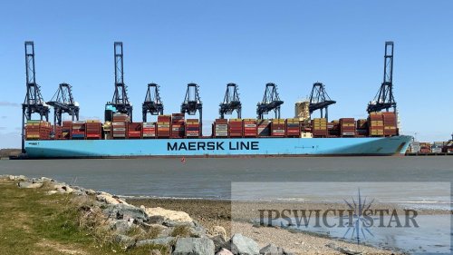 Enormous container ships prompt Port of Felixstowe to deepen berths
