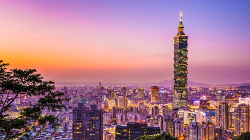 See the 12 Tallest Buildings in the World