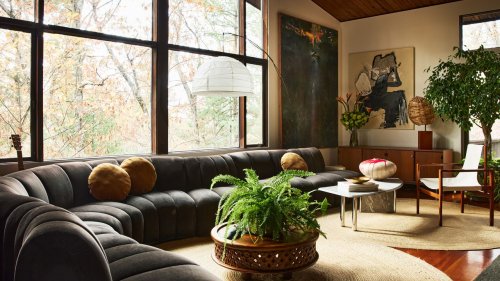 Tour a Massachusetts Home With a Tropical Modern Flair
