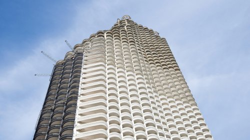 This Abandoned Skyscraper's Eerie Story Includes an Assassination Plot and More