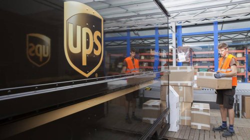 UPS to cut dozens of jobs at west Charlotte hub