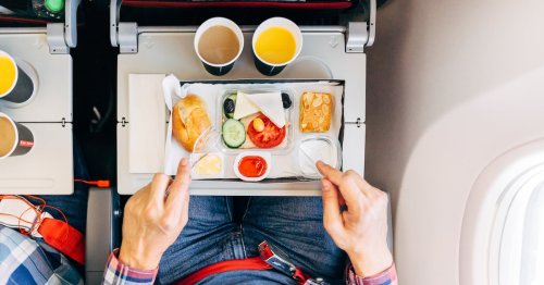Why skipping your in-flight meal is better for the environment