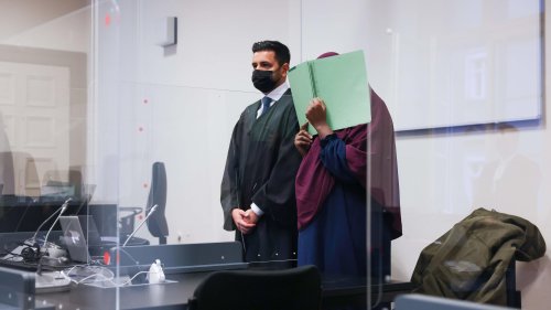 Terror-Prozess in Hamburg: Urteil gegen mutmaßliche IS-Rückkehrerin erwartet