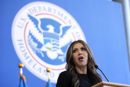 Noem, Democrats tangle over protest at New Jersey immigrant detention center