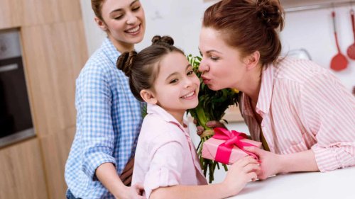 Raise a Grateful Child with These 10 Essential Tips