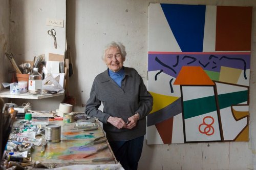 An American in Paris: How Painter Shirley Jaffe Mastered the Secret of Hard-Edge Vitality