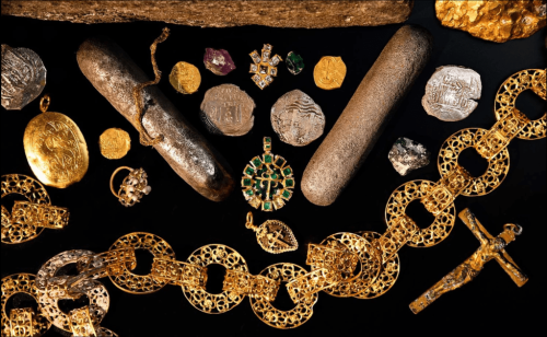 Priceless Artifacts Recovered from 350-Year-Old Spanish Shipwreck in the Bahamas