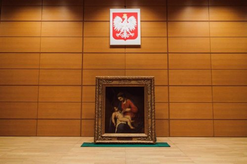 Nazi-Looted Painting Returned to Poland, Stock Exchange for Art to Launch, and More: Morning Links for June 1, 2023