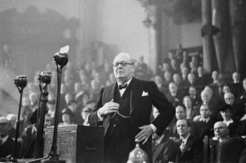 The Winston Churchill Guide to Public Speaking