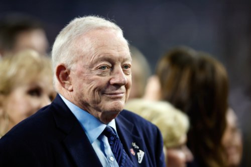 NFL World Is Puzzled By Jerry Jones' Tuesday Decision