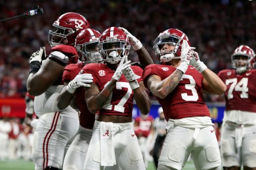 2023-24 College Football Bowl Selection: Full Schedule For All 43 Bowl Matchups