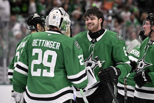 Special Guest At Stars-Oilers Game Turns Heads