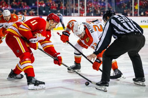 Canucks Could Land Star From Division Rival in Free Agency