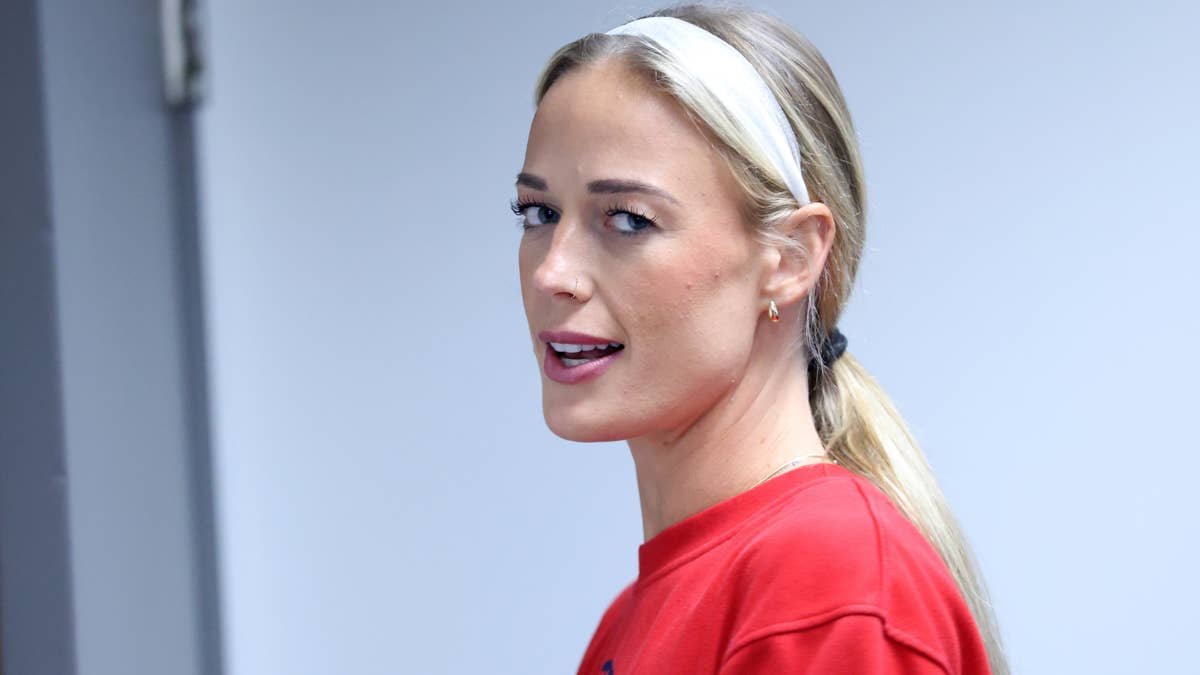 Sophie Cunningham Has 4 Words Ahead of Indiana Fever Game