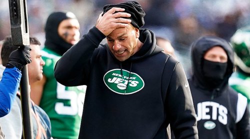 Retired Quarterback Turned Down Offer To Replace Aaron Rodgers For Jets
