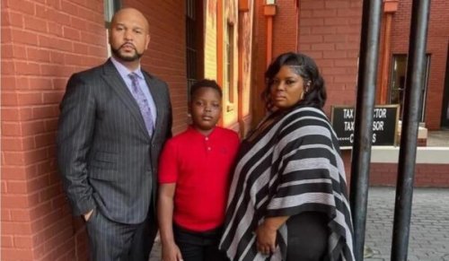 ‘A Call for Accountability’: Mother of Mississippi 10-Year-Old Who Was Arrested for Public Urination Files Lawsuit Against City, Officers
