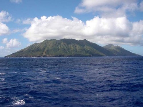 The Island Where Dozens of Japanese WWII Holdouts Fought Over One Woman