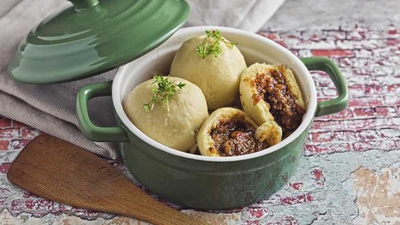 10 Knödel-Rezepte, die man kennen sollte, einfach schmackhaft, herzhaft oder süß - cover