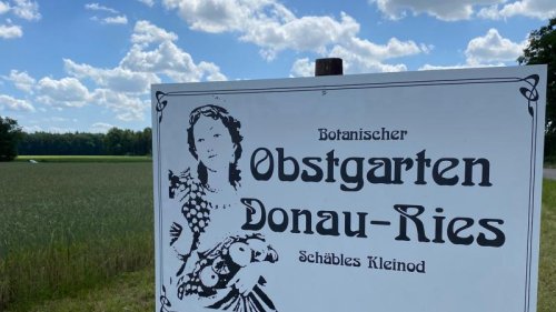 Der Landkreis Donau-Ries hat jetzt einen botanischen Obstlehrgarten