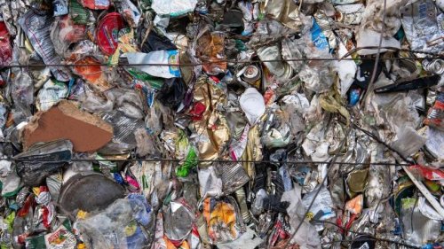 Beitrag zum Umweltschutz: Warum der Ort Mering gegen Plastik kämpft