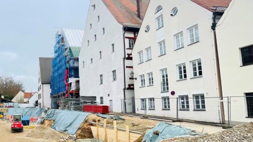 Neuer Anstrich für Rathaus, Heimatmuseum und Gemeindehaus in Niederhofen