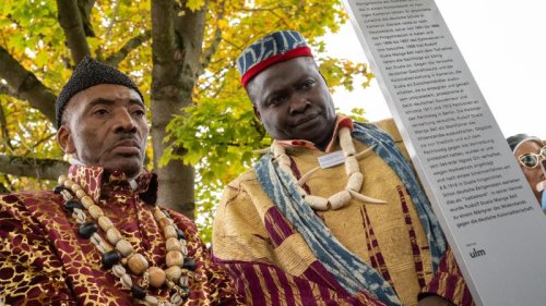 Ulm würdigt Kameruns Volkshelden: So war der königliche Besuch in der Stadt