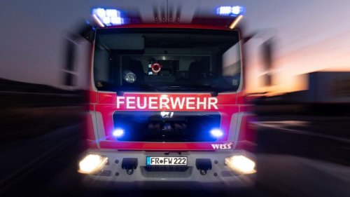 63-Jährige legt in Ingolstadt Feuer und wird verletzt