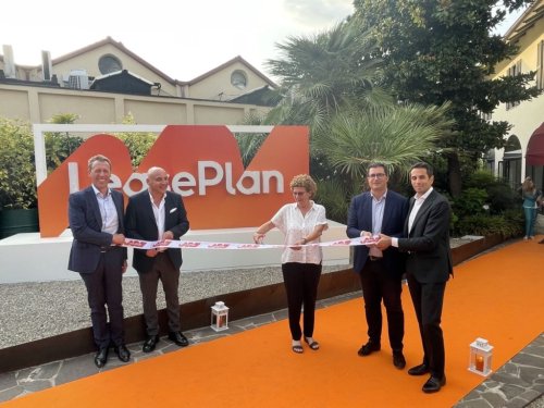 LeasePlan inaugura l’agenzia Milano 1 con un evento su economia e mobilità sostenibile