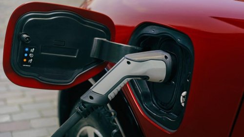 ¿Cuánto cuesta viajar de Madrid a Sevilla en coche eléctrico?