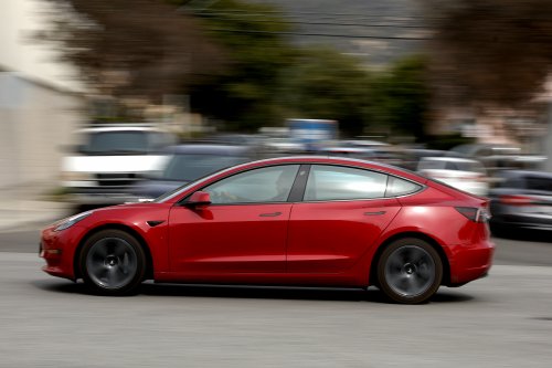 Tesla’s California Reign Ends as Rivals Surge in EV Market