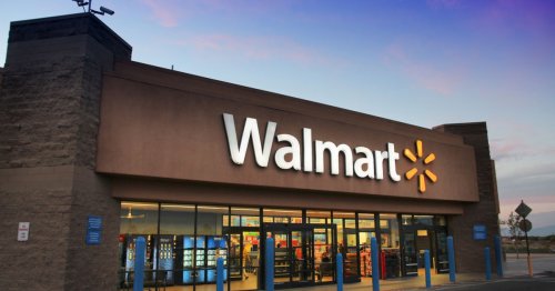 Walmart is selling a ‘very durable’ $86 outdoor storage box for $34, and shoppers say it’s ‘the perfect size’