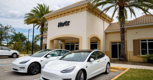 Hertz hosting a fire sale on Tesla rental fleet