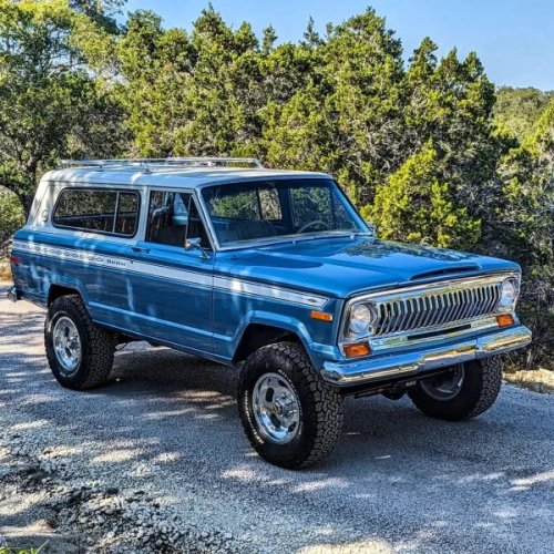 Forget a New Grand Cherokee, This 392-Swapped Cherokee Is Twice as Awesome