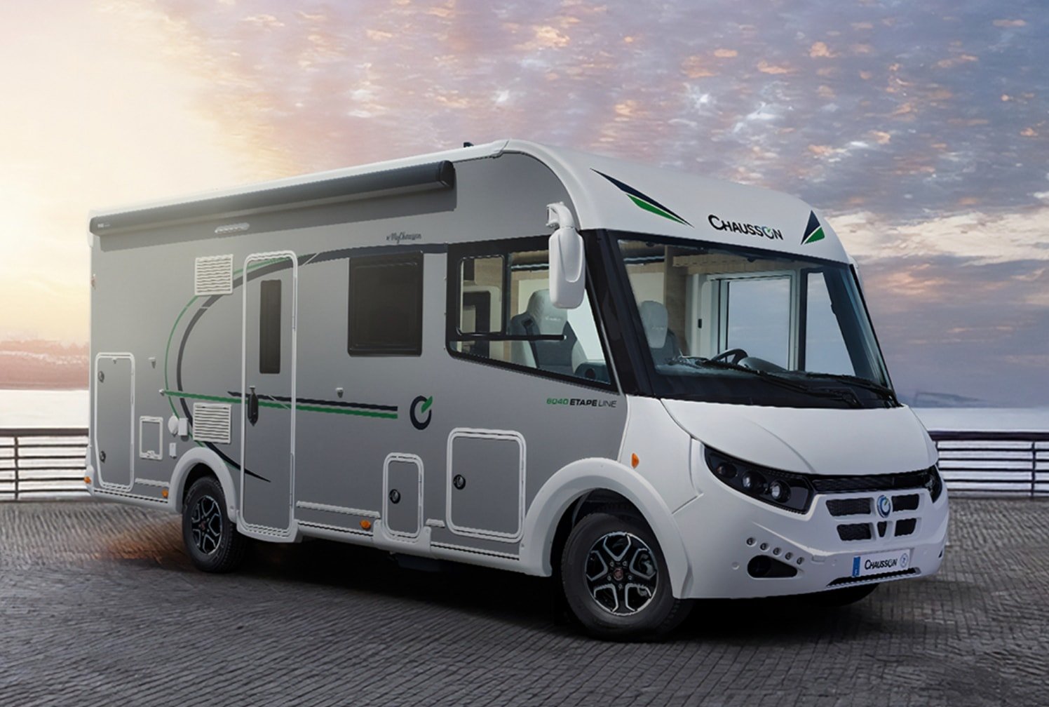 This RV Shows Us Why European Styling Is Booming, Maximizes Interior Space To Fit a Family