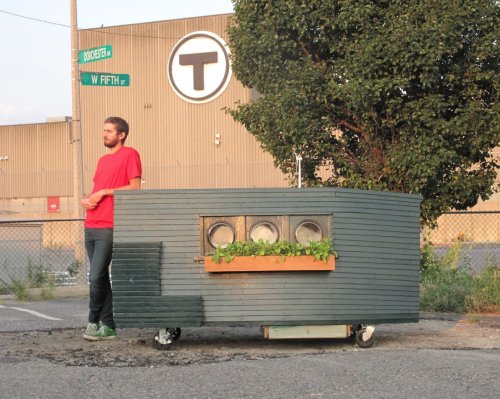 World’s Smallest Tiny House Is Just 25 Square Feet, Still Has All the Creature Comforts