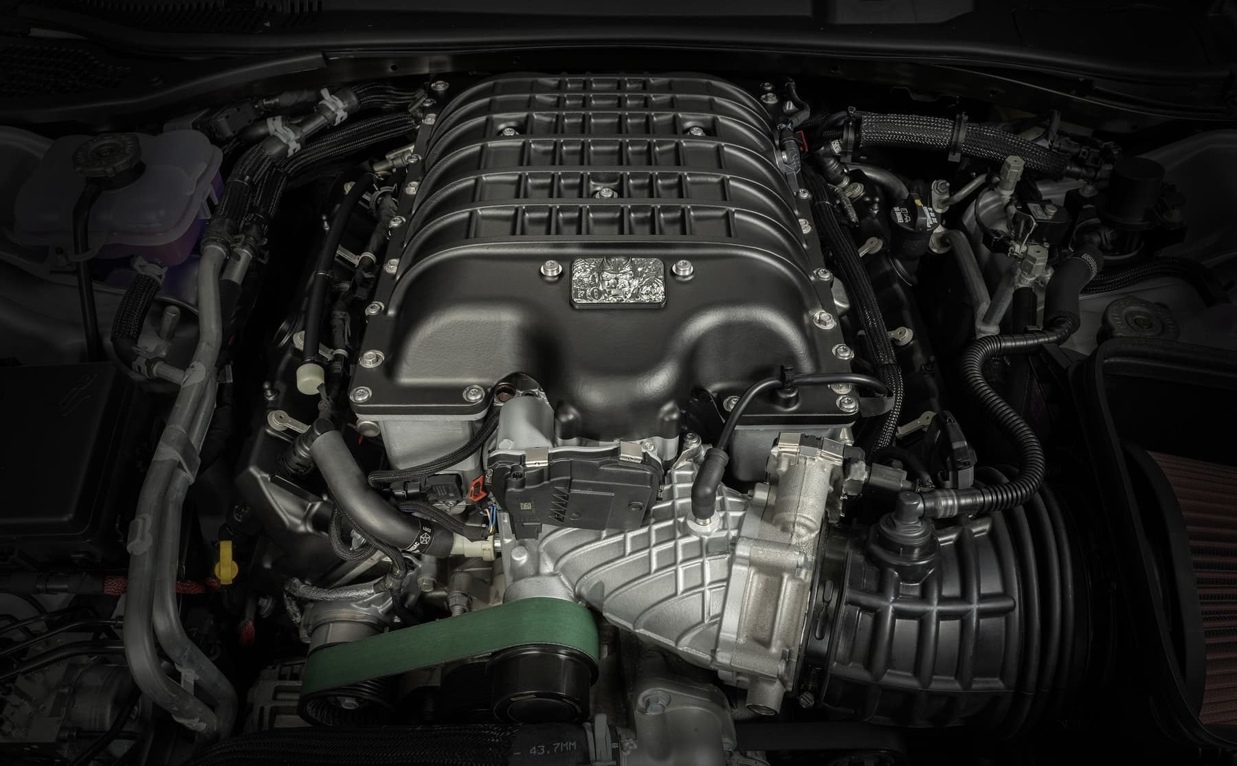 Stellantis : Carlos Tavares est parti, le V8 en profite pour revenir