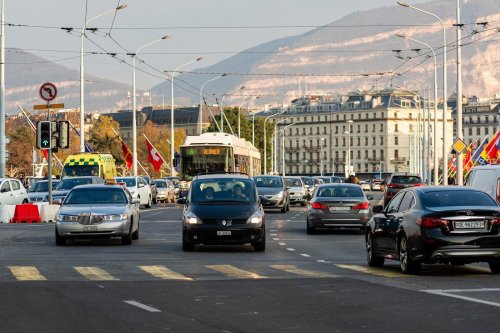 Pourquoi roule-t-on à droite ou à gauche ? Une histoire de pouvoir, de chevaux… et de Napoléon