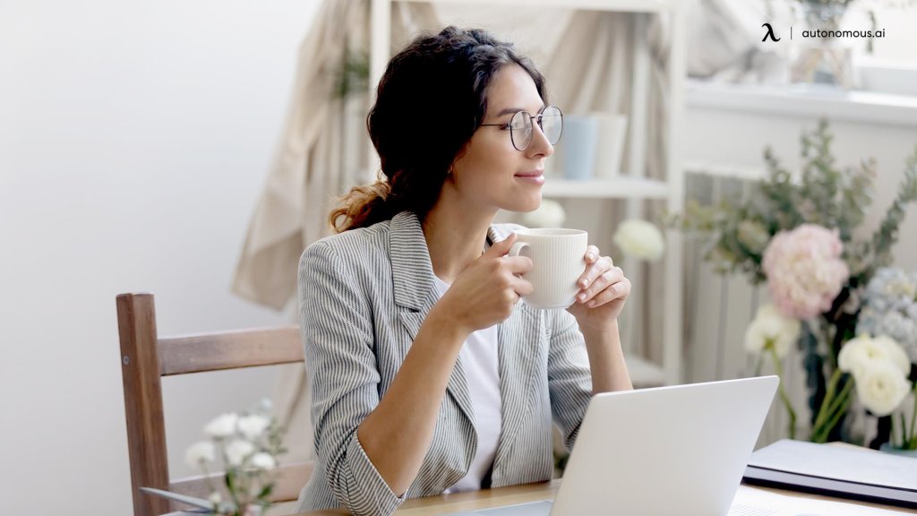 https://www.autonomous.ai/ourblog/is-hybrid-workforce-the-future-of-work - cover