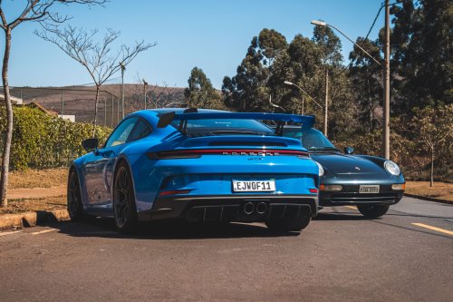 Comparamos o Porsche 911 GT3 com o excepcional 993 Carrera