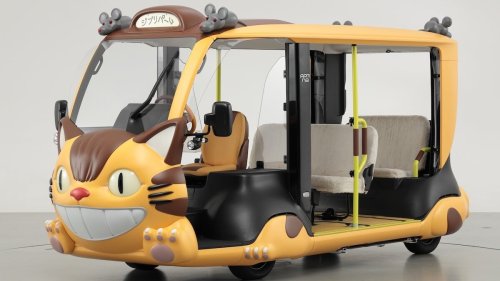 Toyota se lance dans la production d'un mini-bus en forme de chat !