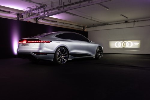 Audi : 120 ans d’innovations lumineuses
