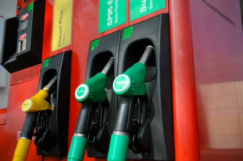 Carburant : le prix du diesel baisse enfin !
